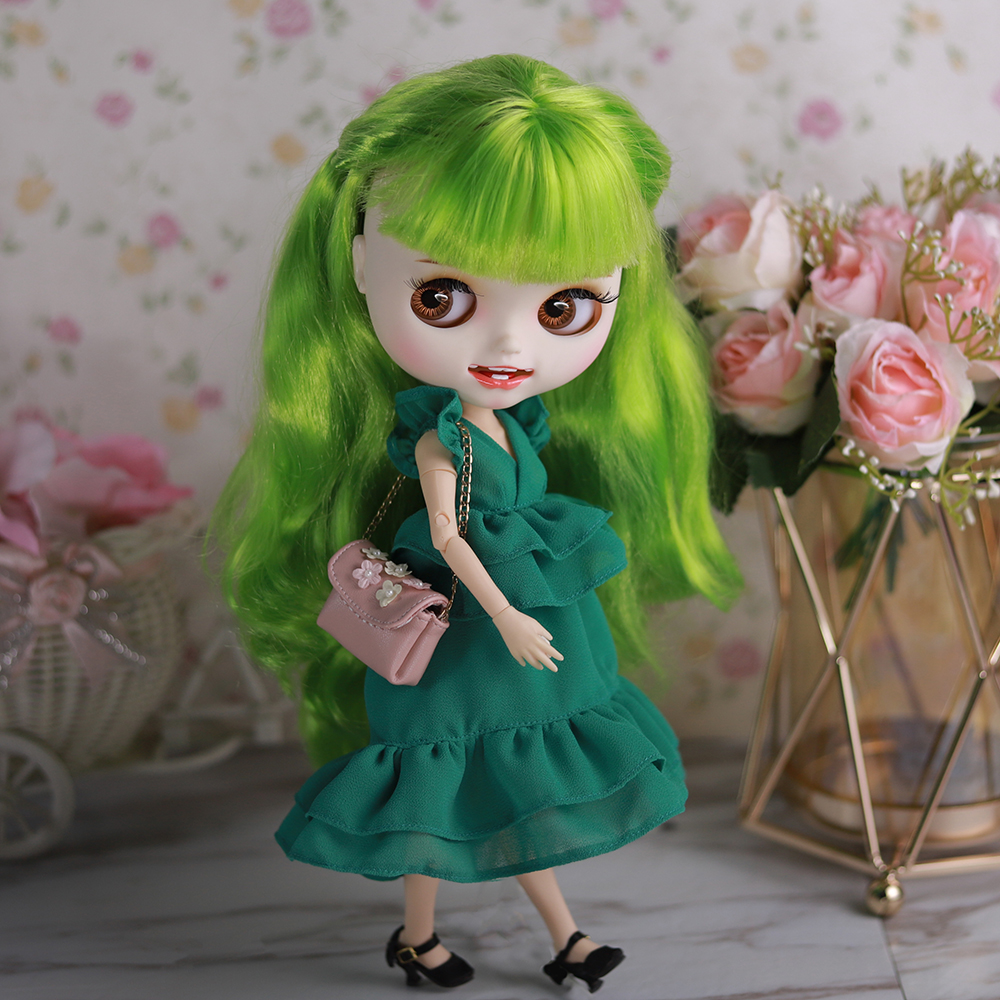 DBS Blythe clothes just fit fo - Philodendron Pink Princess recensie en prijs